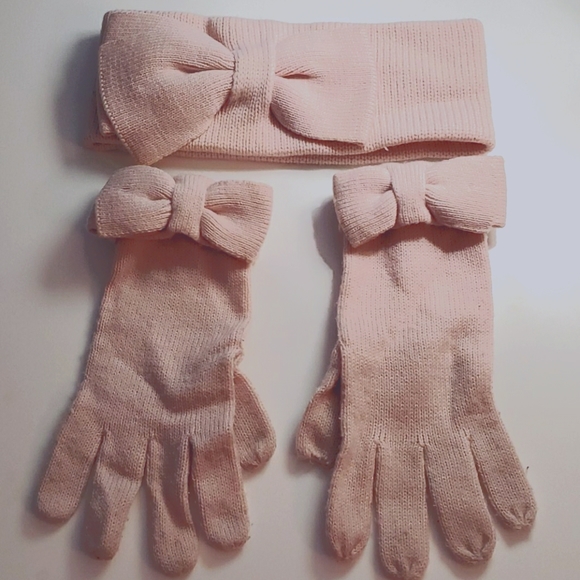 kate spade Accessories - ISO Kate Spade Pale Pink Bow Headband & Gloves